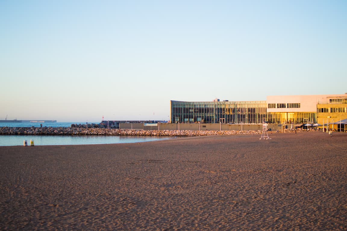 vivir cerca de la playa en Gij&oacute;n