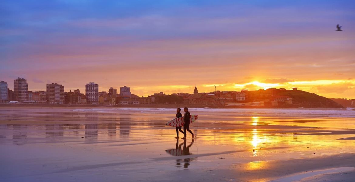  Vivir cerca de la playa en Gijón